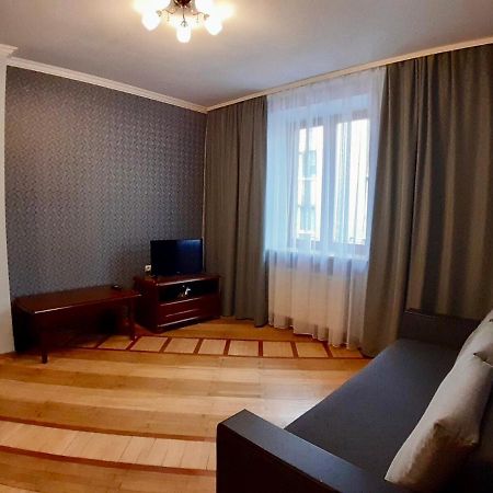 Apartment Hnatuka Center Lviv Exterior photo